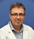 Доктор Михаэль Пеер