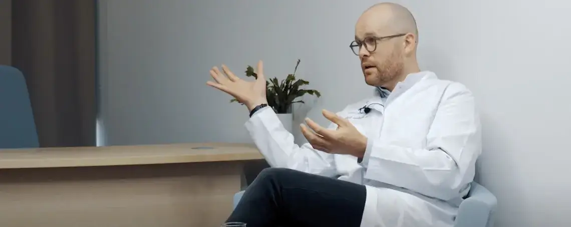 mammoplasty Консультация ведущего пластического хирурга Сураски